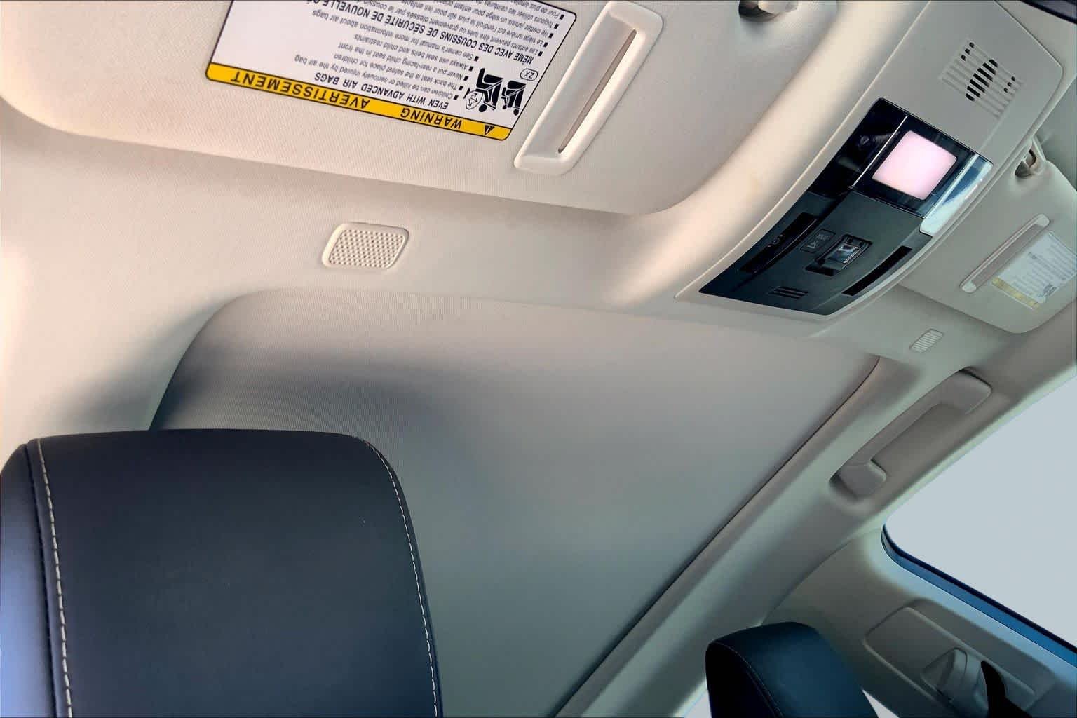 Used 2022 Iridium Lexus  image 13