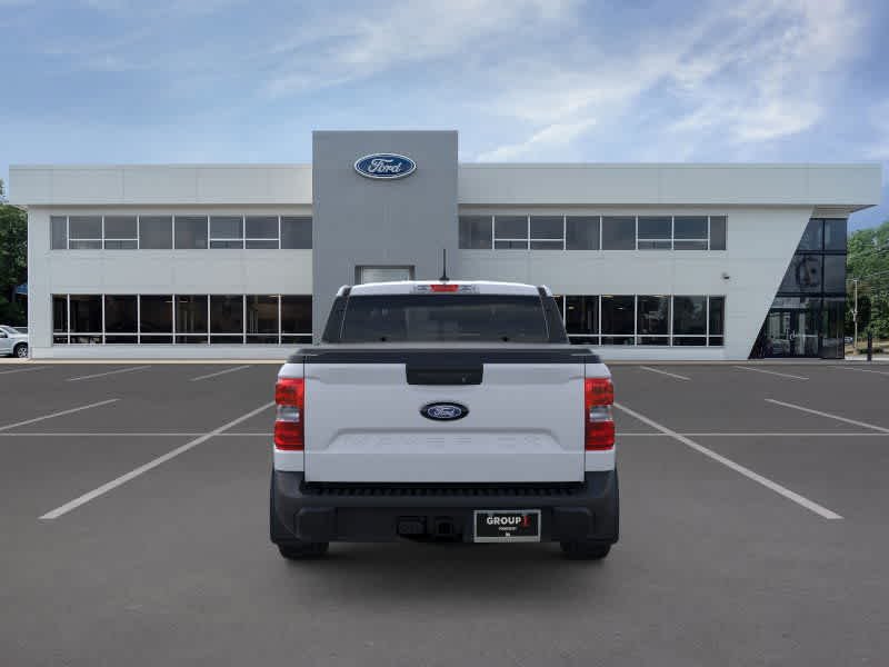 New 2026 Space White Metallic Ford XLT image 5