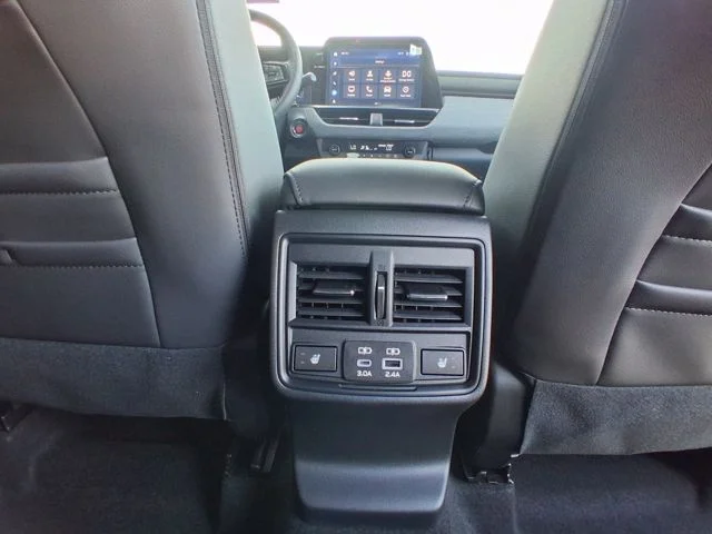2026 Subaru Outback Limited - Photo 12