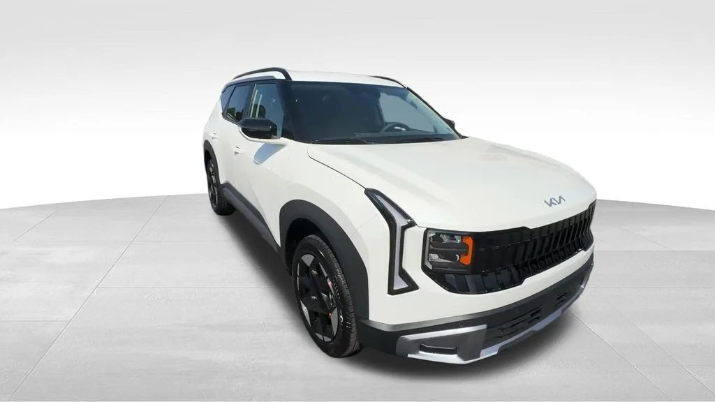 New 2027 White Kia EX image 8