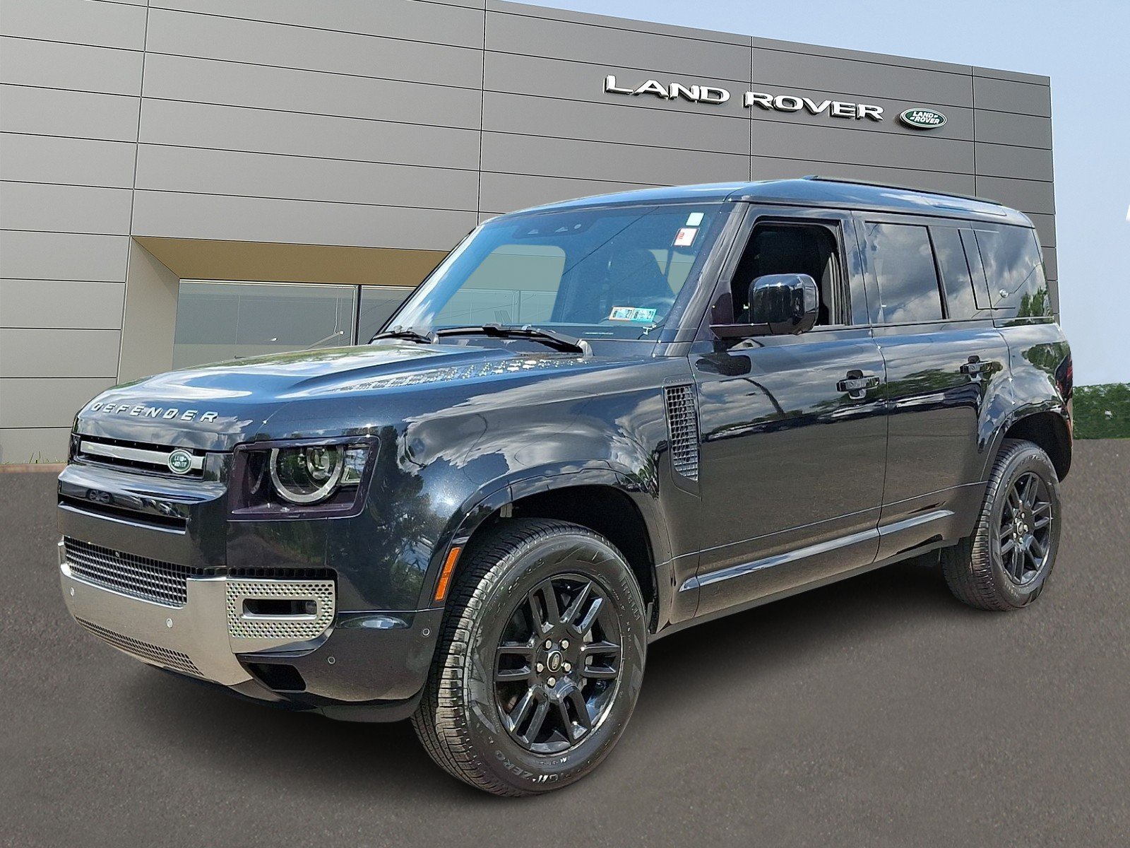 Certified Used 2023 Santorini Black Metallic - 1AG Land Rover 110 SE image 1