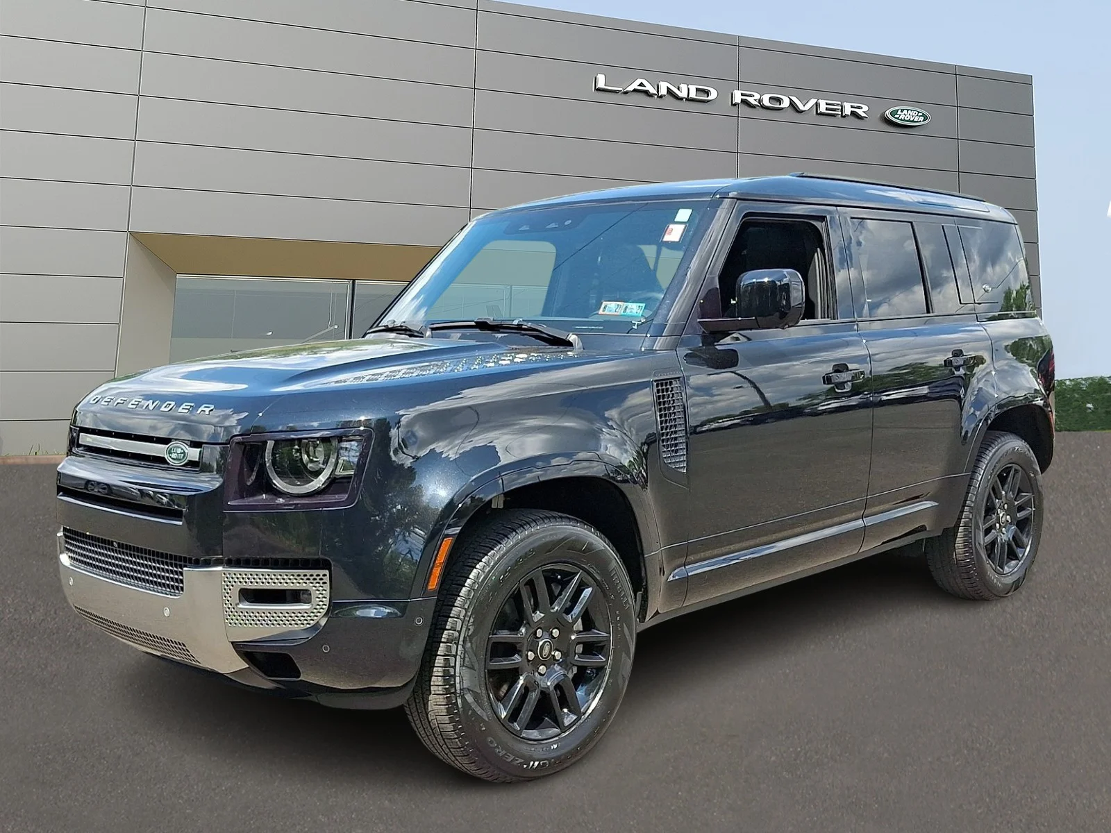 2023 Land Rover Defender