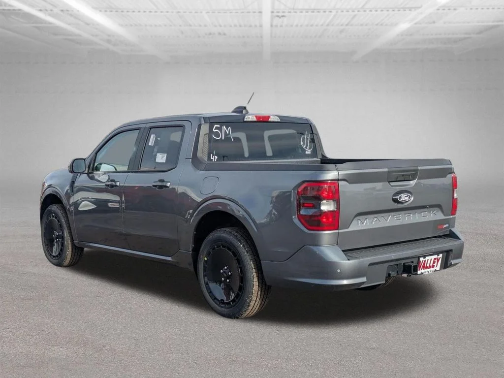 New 2026 Carbonized Gray Metallic Ford Lobo™ image 10