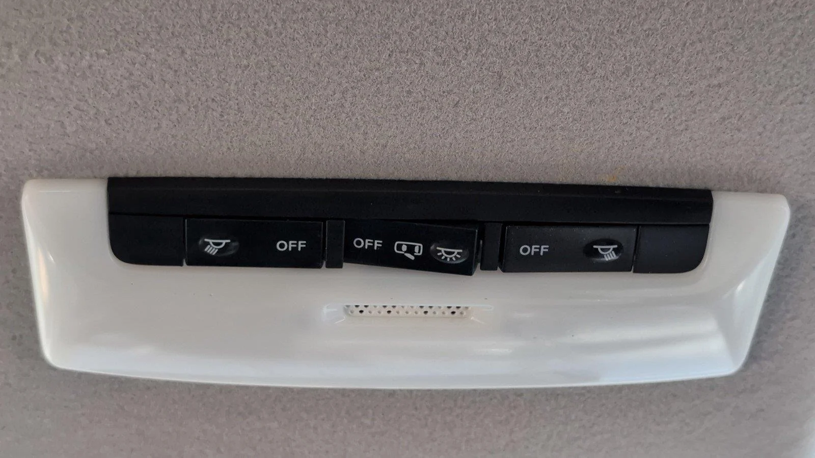 Used 2024 Gun Metallic Nissan SR image 21