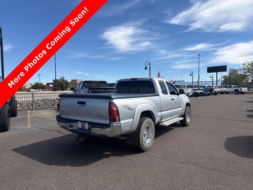 Used 2006 Silver Toyota X-Runner image 2