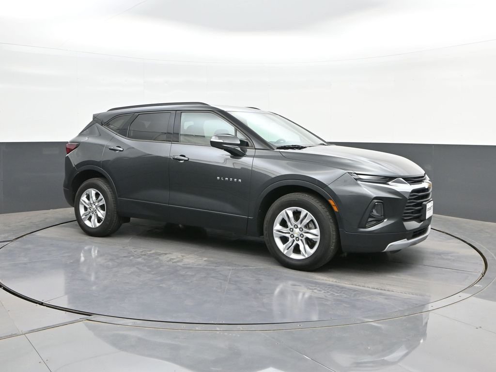 Used 2020 Gray Chevrolet LT image 17