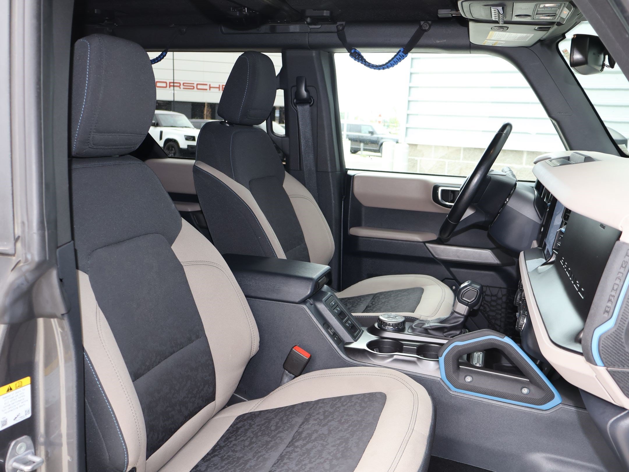 Used 2022 Gray Metallic Ford Base 4 Door Advanced 4x4 image 28