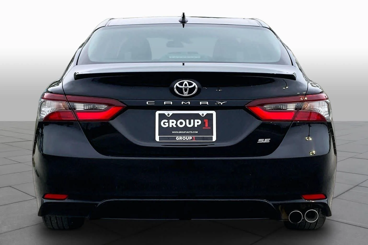 Used 2024 Midnight Black Metallic Toyota SE image 5