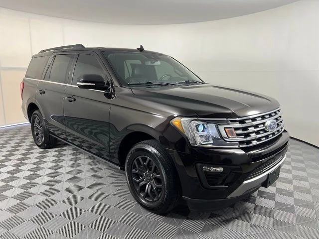 2021 Ford Expedition XLT's photo