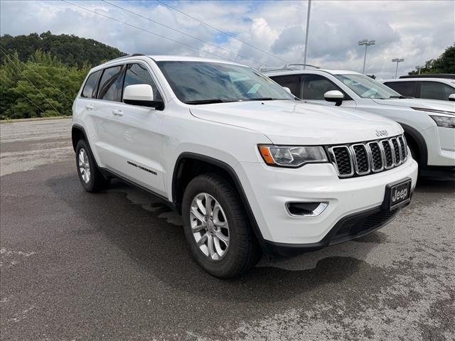 Used 2021 Bright White Clearcoat Jeep Laredo E image 3