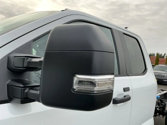New 2026 Oxford White Ford XL image 7