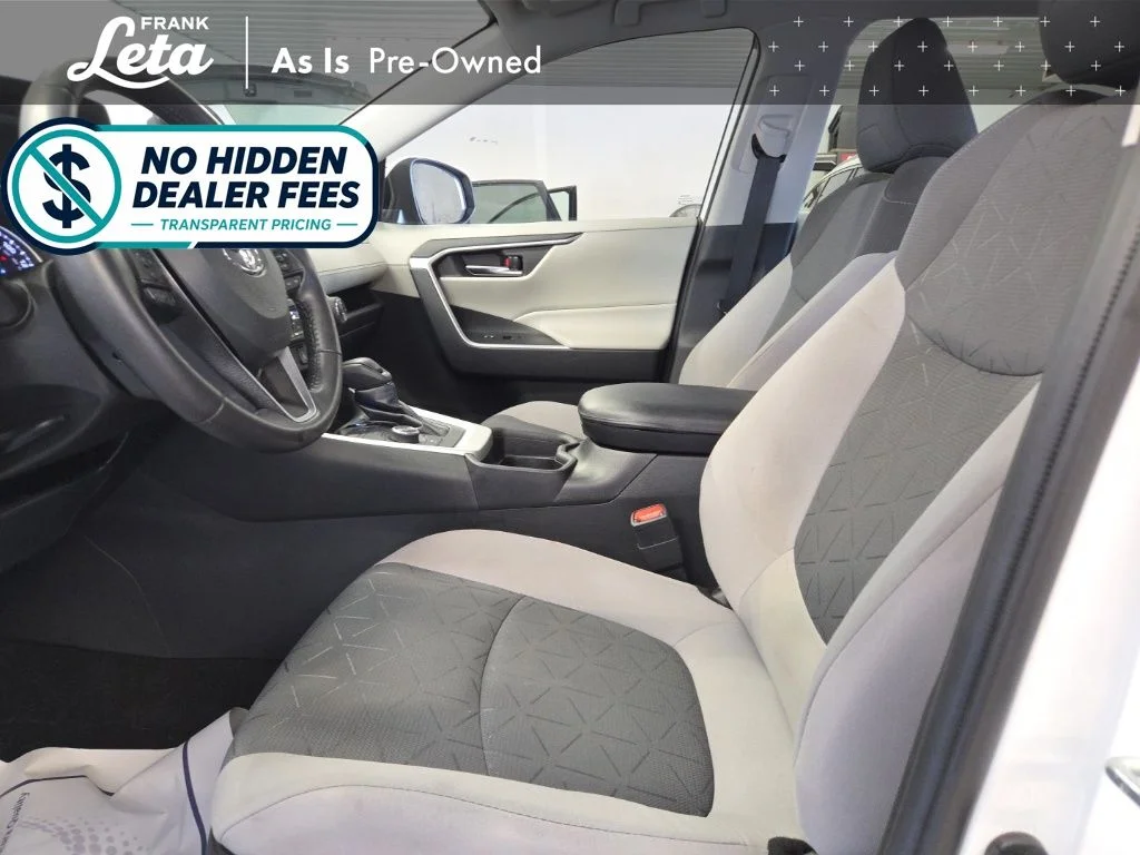 Used 2021 White Toyota XLE image 14