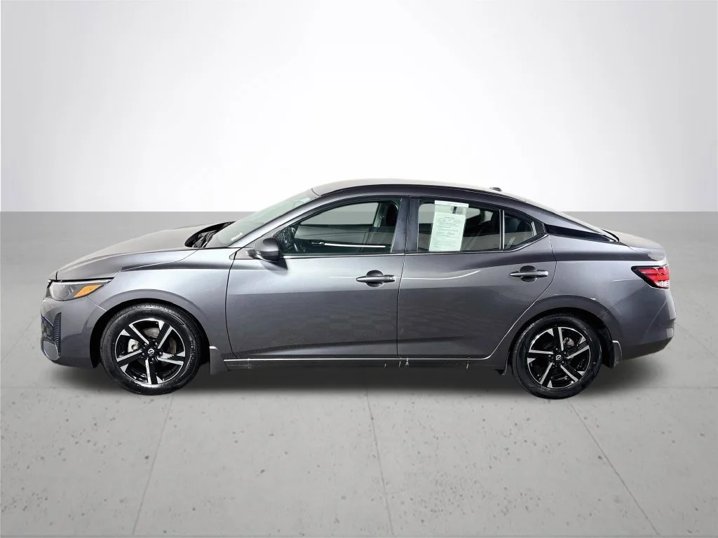 Used 2025 Gray Nissan SV image 9
