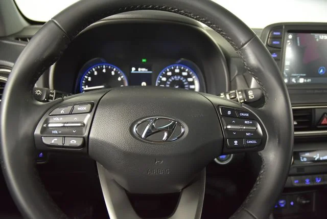 Used 2021 Black Hyundai Ultimate image 31