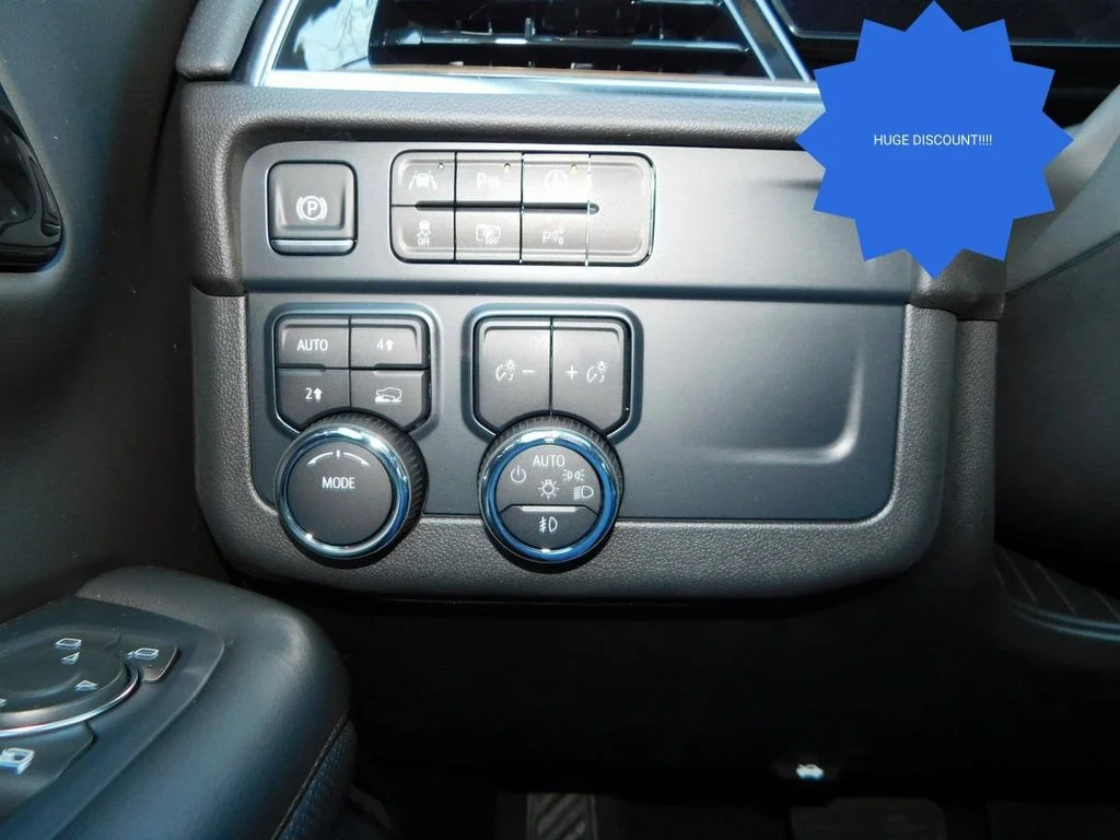 New 2025 Black Chevrolet High Country image 39
