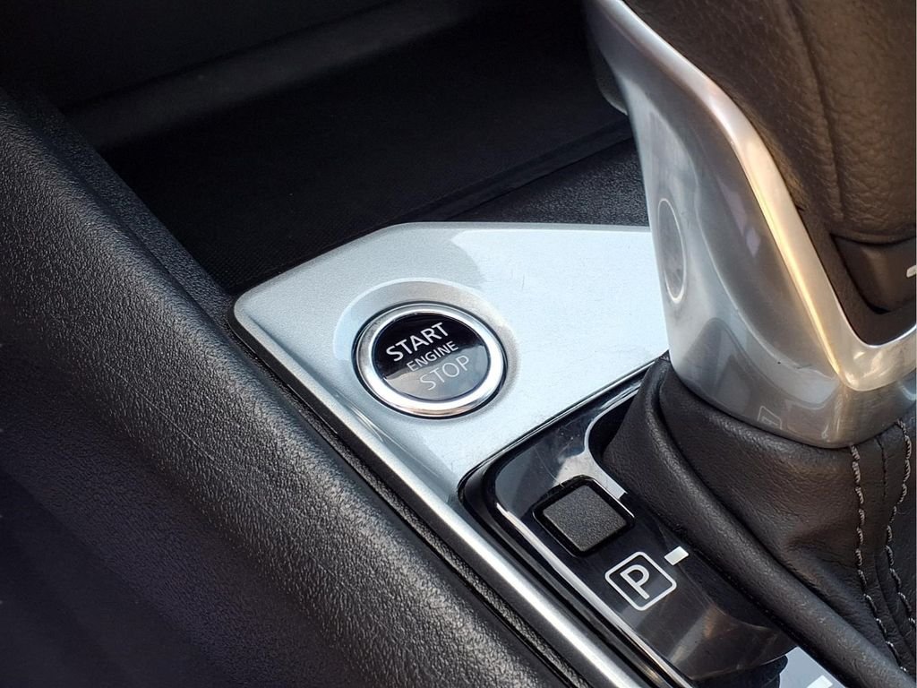 2025 Nissan Altima SV - Photo 15