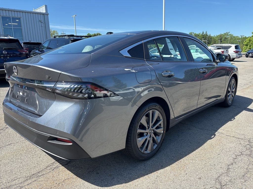 New 2026 Gray Nissan SL image 5