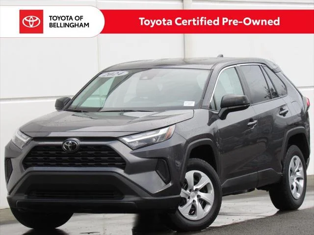 2024 Toyota RAV4 LE AWD's photo