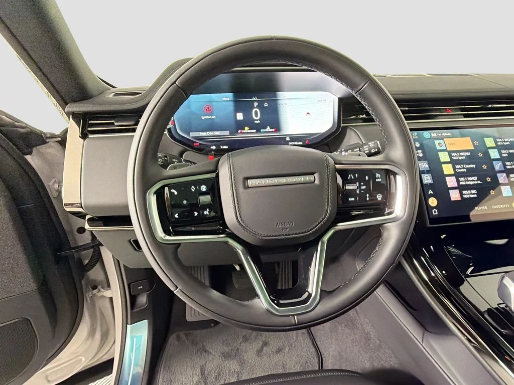 New 2027 Borasco Grey Land Rover SE image 11