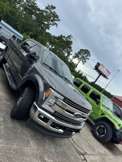 Used 2019 Gray Ford Lariat image 1