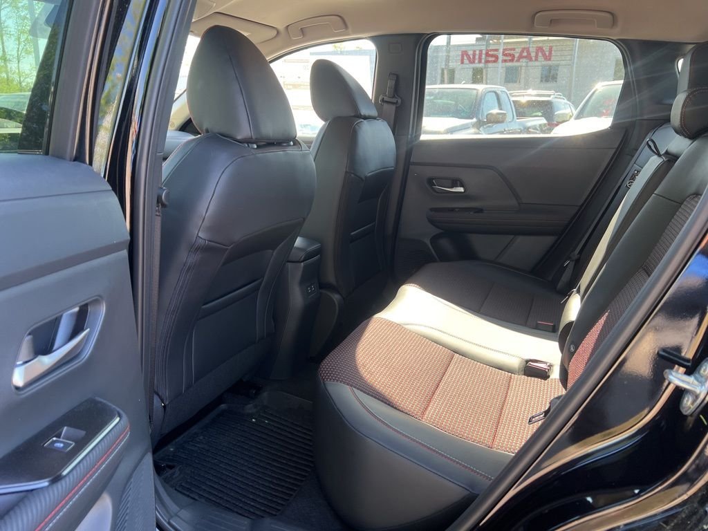 2025 Nissan Kicks SR AWD - Photo 13