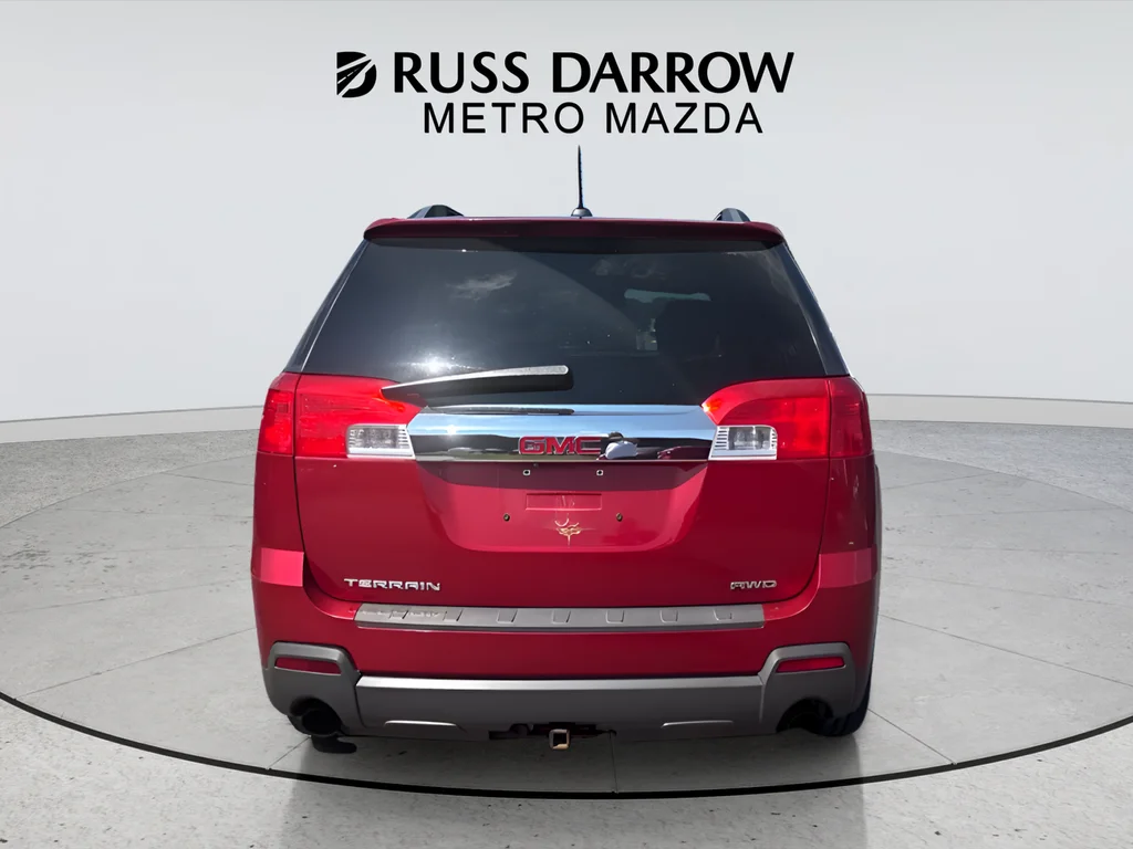 Used 2015 Red GMC SLE-2 image 4