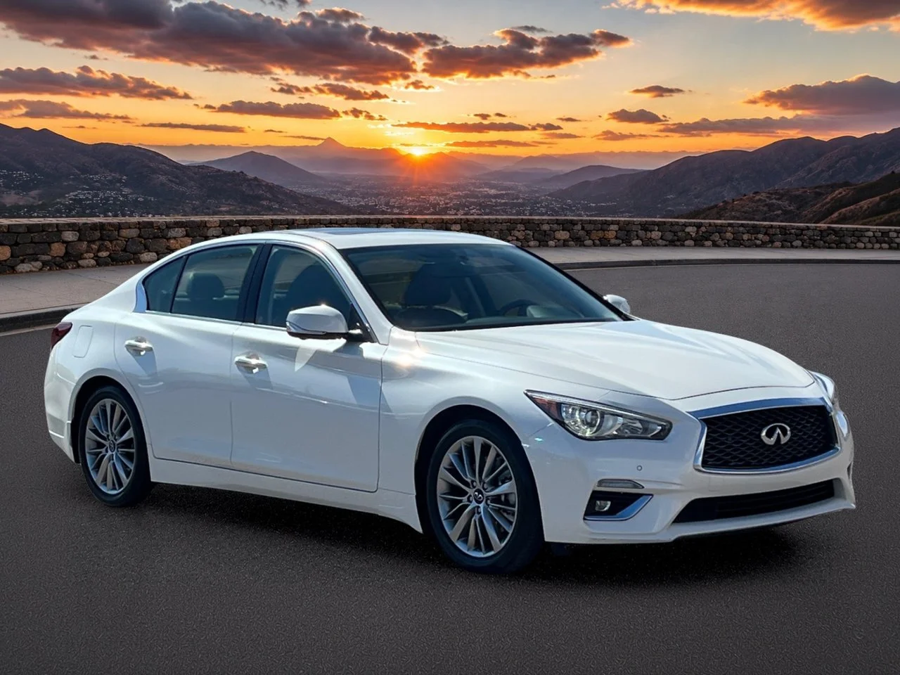 Certified Used 2023 Majestic White INFINITI Luxe image 7