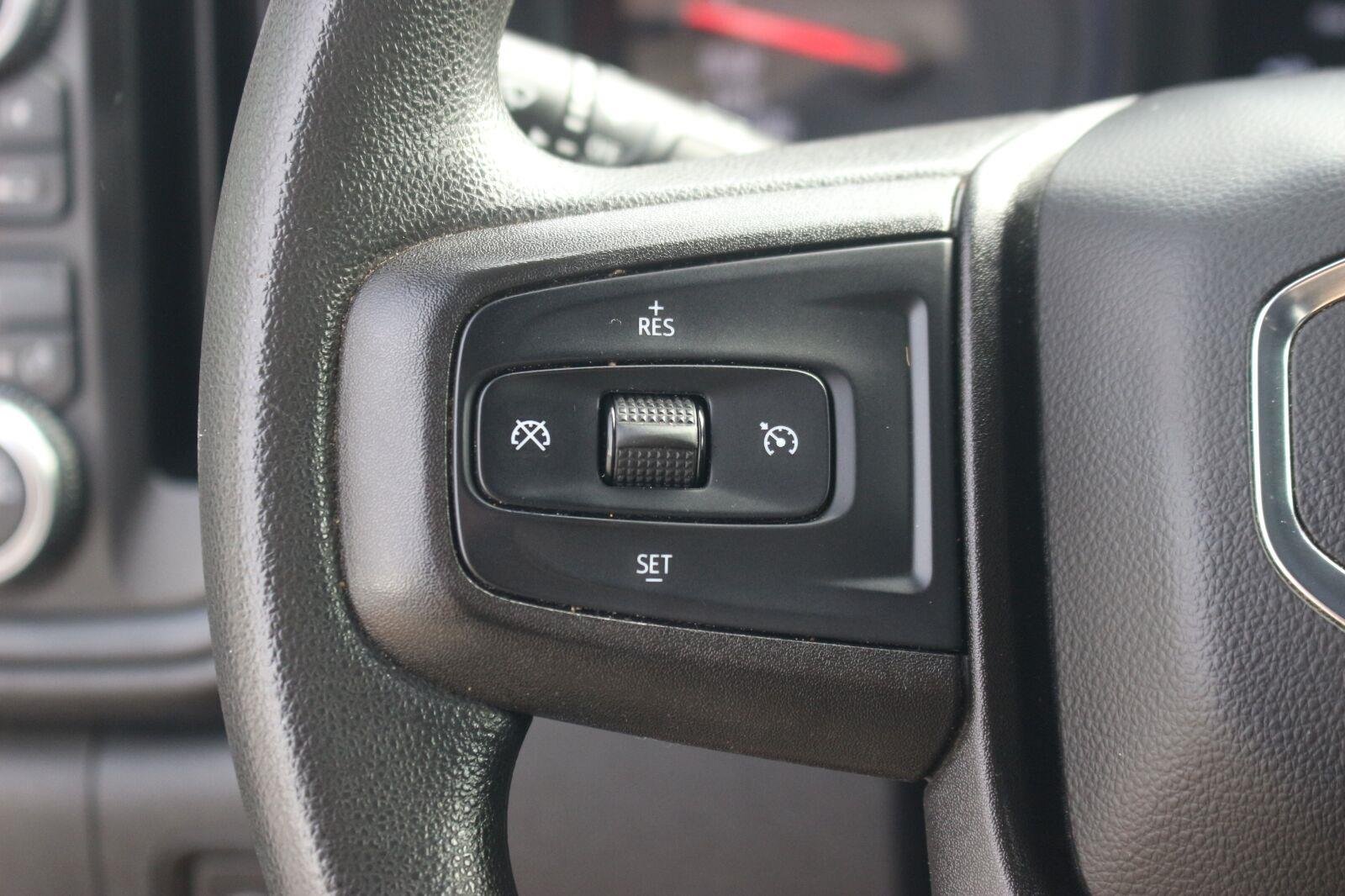 Used 2020 SUMMIT WHITE GMC 4WD Double Cab 147" image 19
