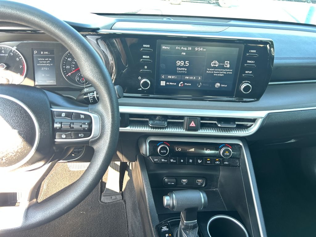 Used 2022 Black Kia LXS image 19