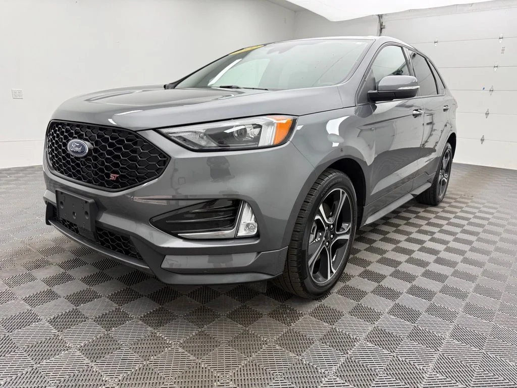Used 2022 Gray Ford ST image 2