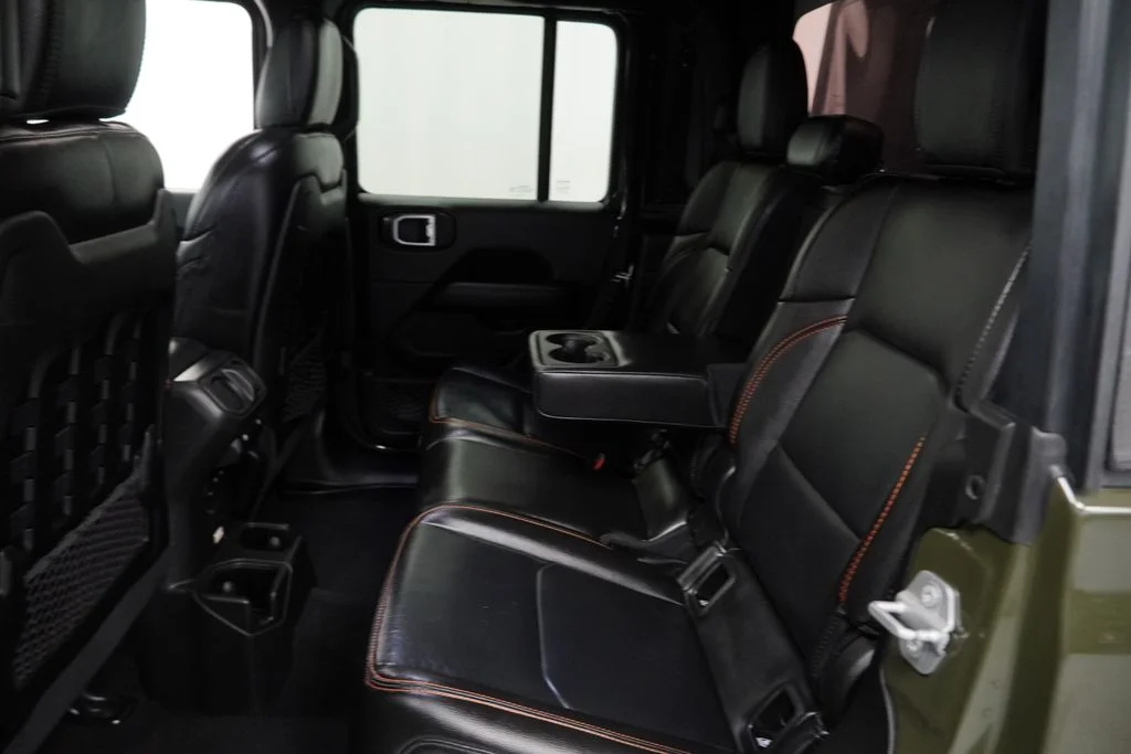 Used 2022 Green Jeep Mojave image 13