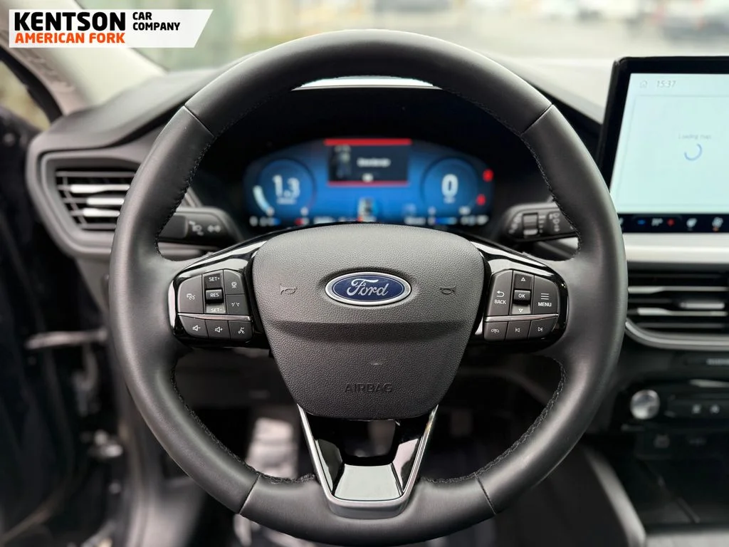 Used 2025 Black Ford Platinum image 19