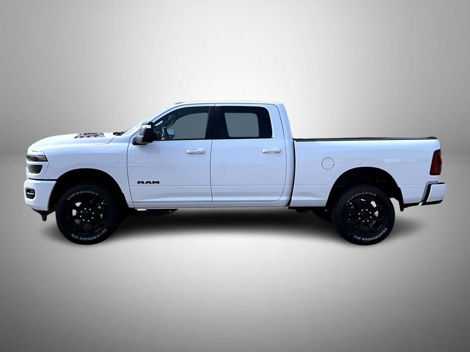 New 2026 Bright White Clear-Coat Exterior Paint RAM Laramie image 8
