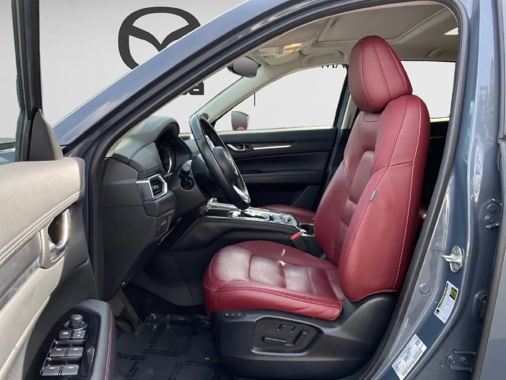Used 2024 Gray Mazda 2.5 S Carbon Edition image 8