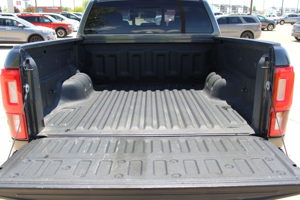 Used 2019 Gray Ford XLT image 15