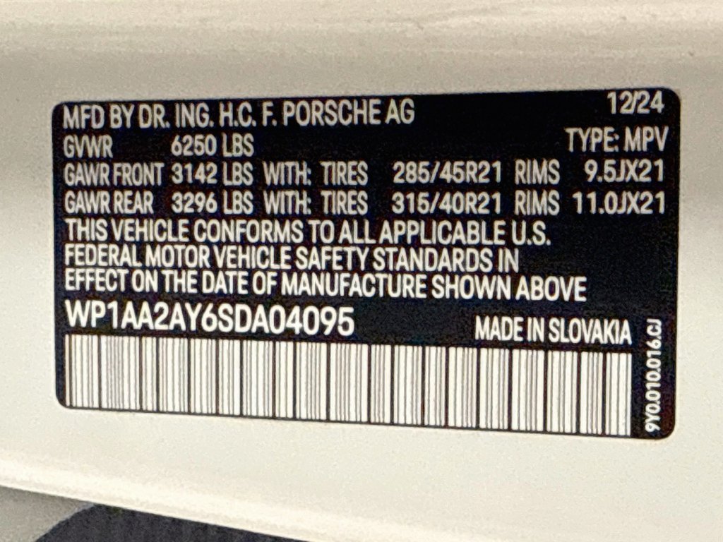 Used 2025 White Porsche  image 35