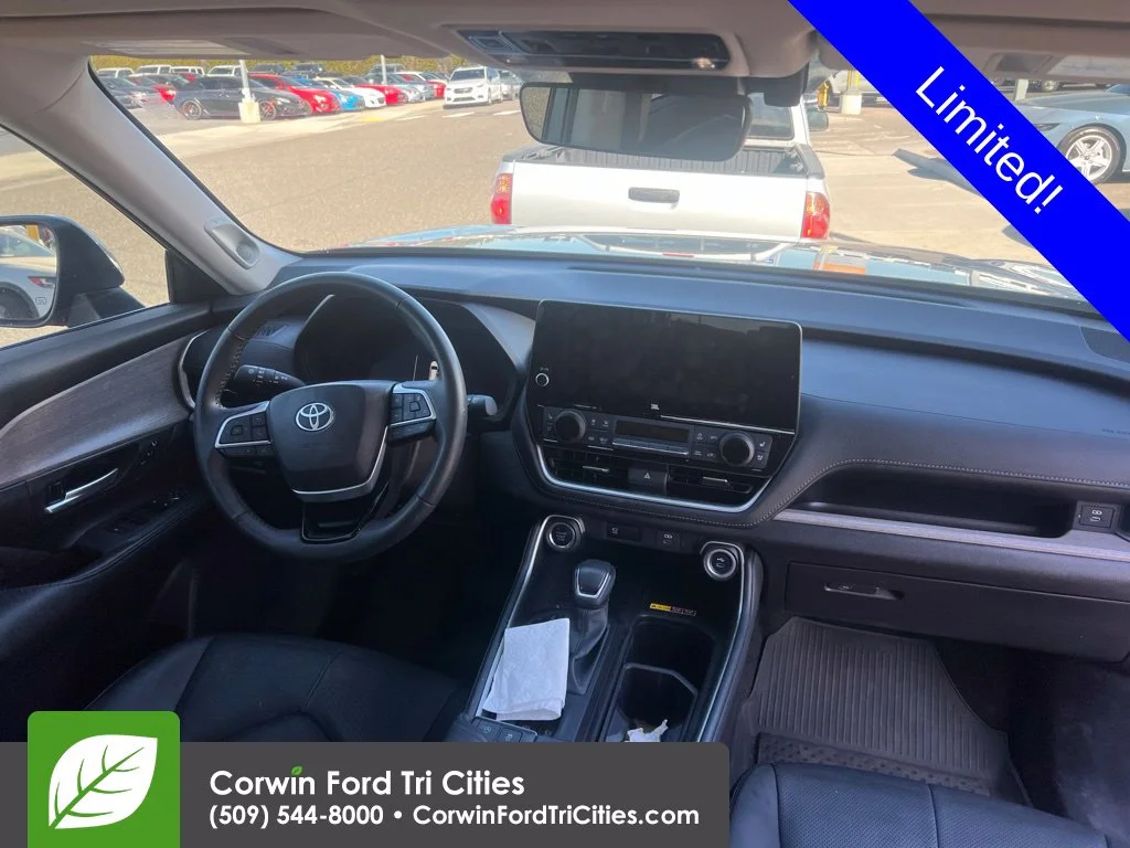 Used 2025 Silver Toyota Limited image 18