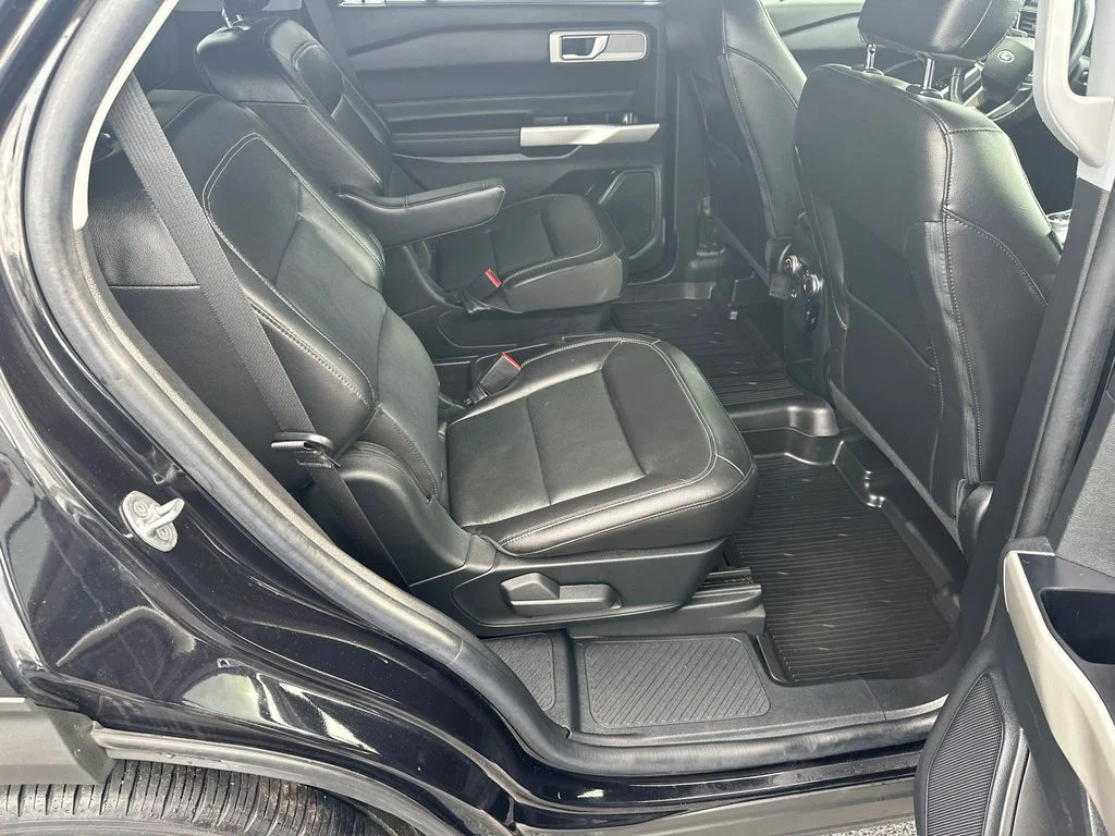 Used 2021 Black Ford Limited image 15