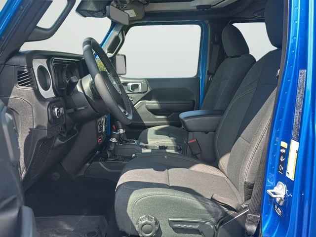 Used 2025 Blue Jeep Willys image 10
