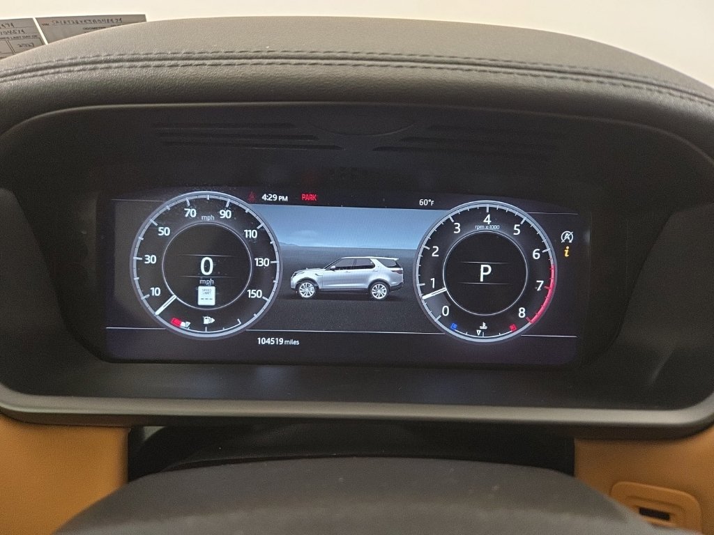 Used 2018 Fuji White Land Rover HSE Luxury image 11