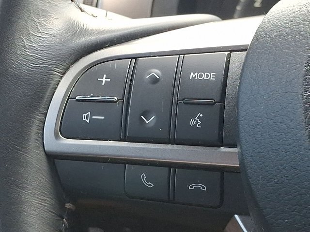 Used 2022  Lexus 460 image 22
