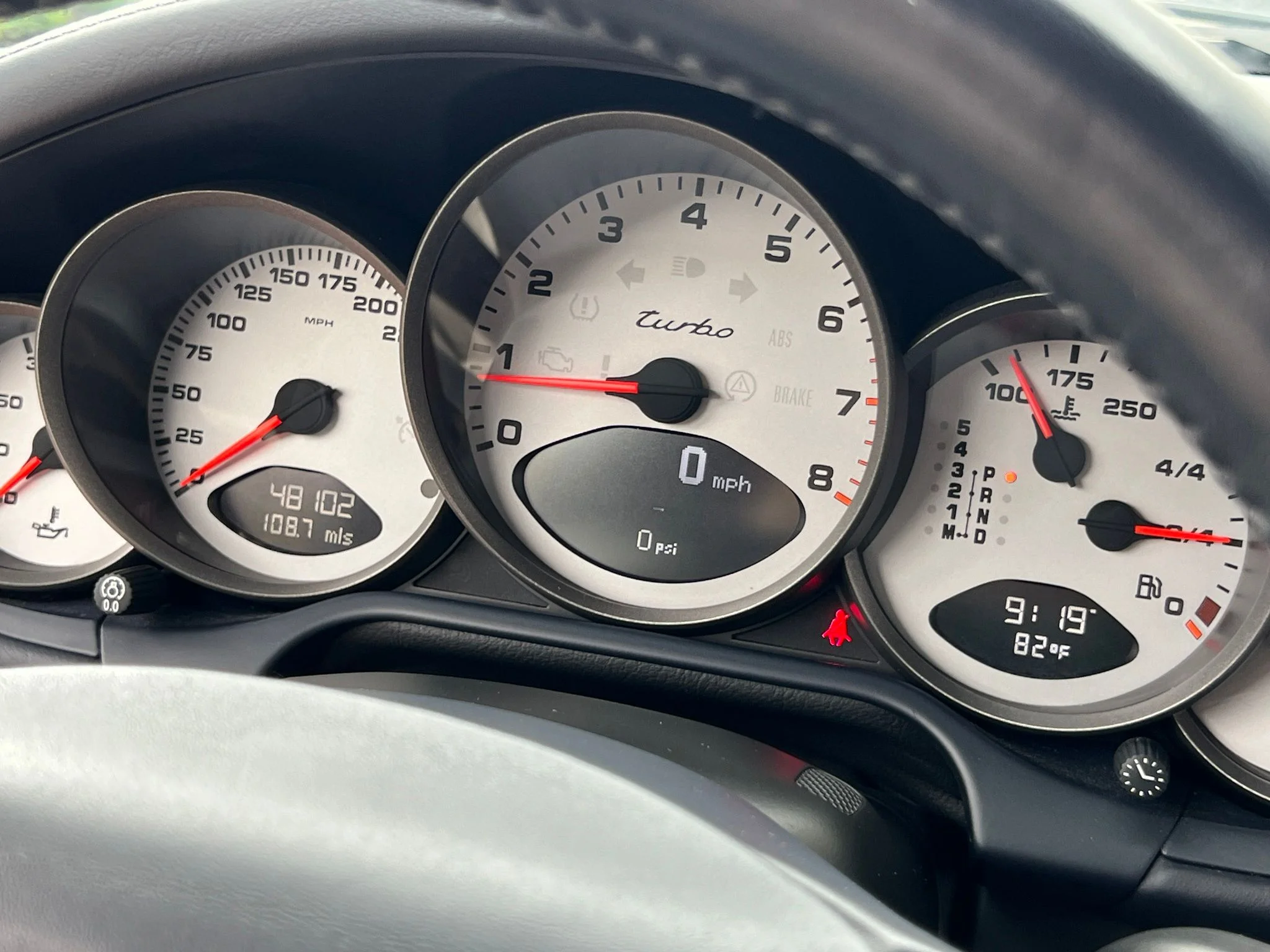 Used 2007 Silver Porsche Turbo image 23