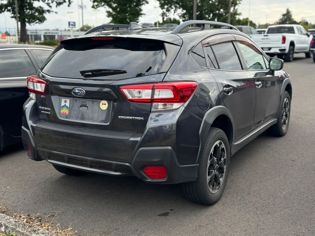 Used 2018 Gray Subaru 2.0i Premium image 2