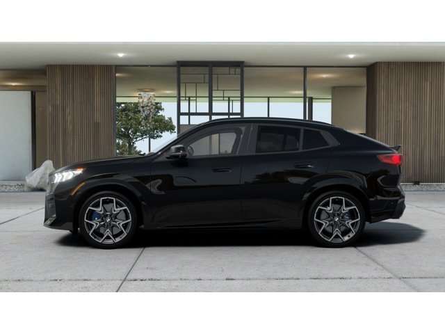 New 2026 Black Sapphire Metallic BMW M35i image 4