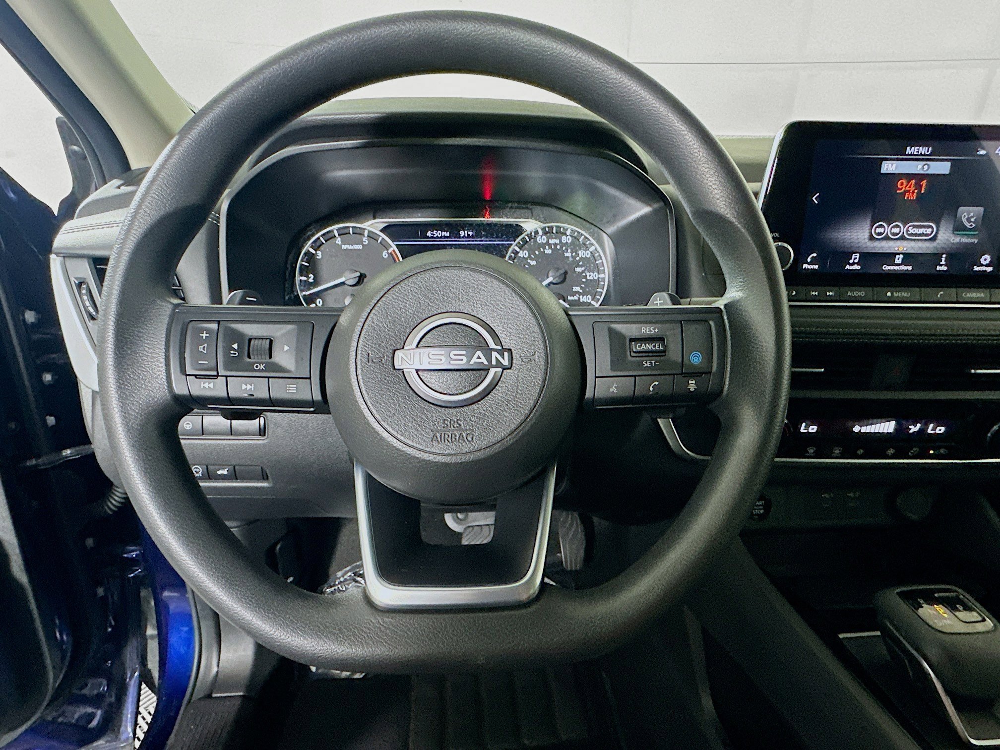 Used 2024 Deep Ocean Blue Pearl Nissan SV image 15