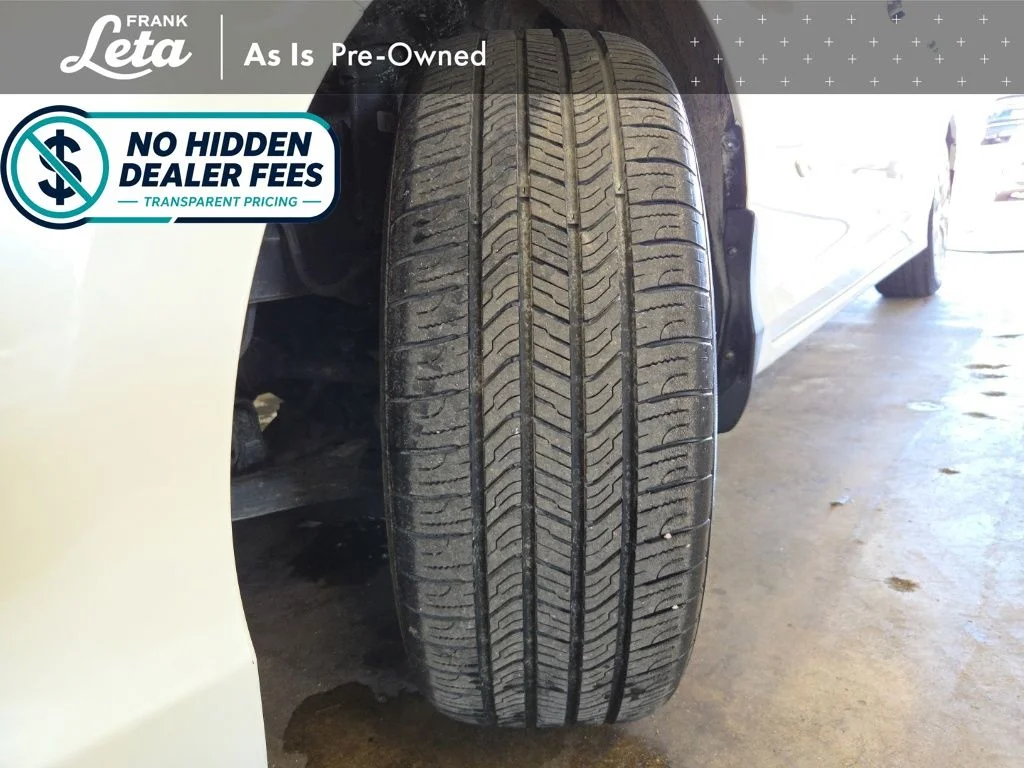 Used 2014 White Honda EX-L image 26