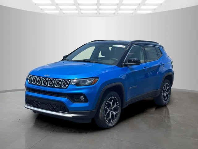 New 2026 Hydro Blue Pearl-Coat Exterior Paint Jeep Limited image 3