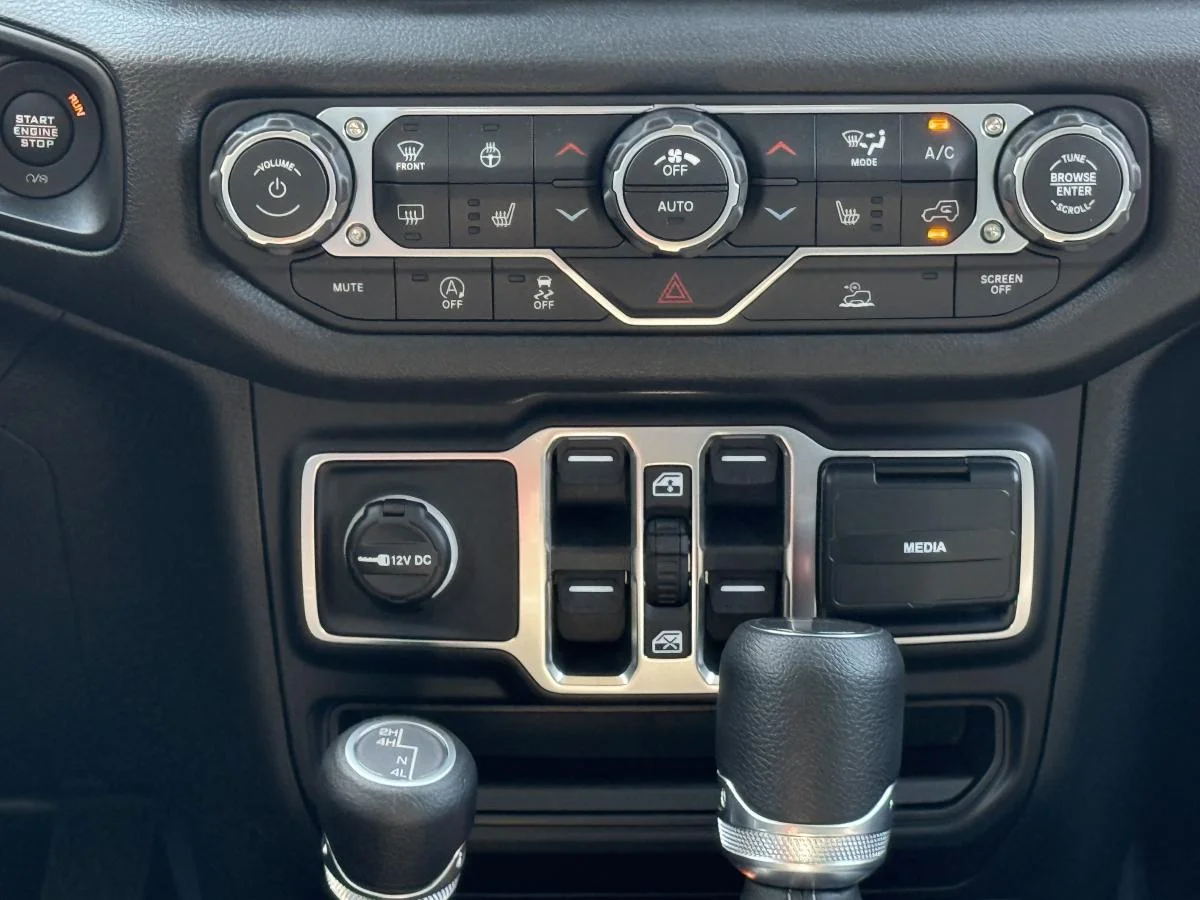 New 2026 Dark blue Jeep Sport S image 21