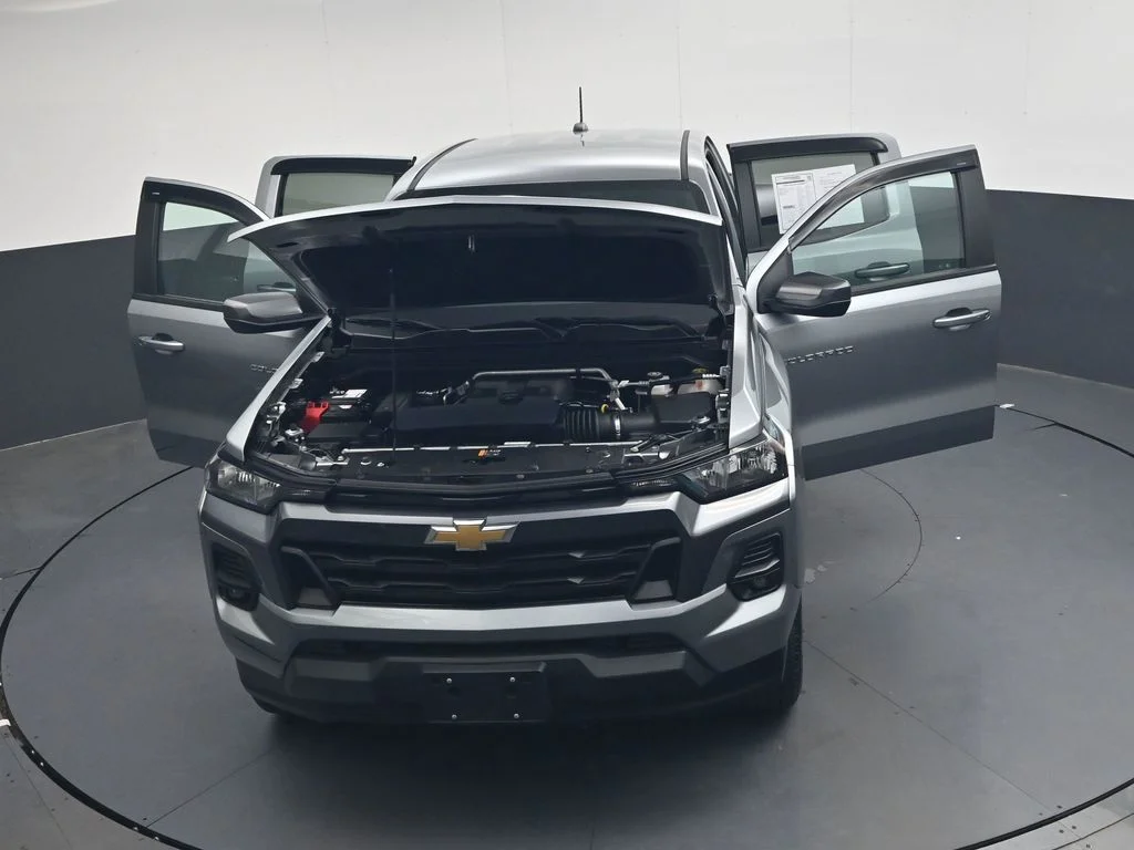 Used 2024 Gray Chevrolet LT image 44