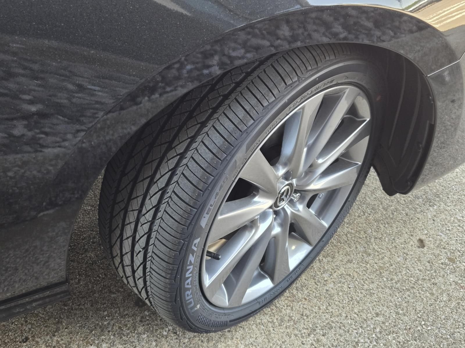 View vehicle photo 5